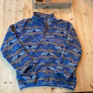 Youth Patagonia Fleece pullover, hardley worn, looks brand new